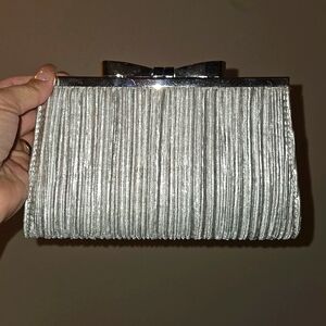 Silver clutch